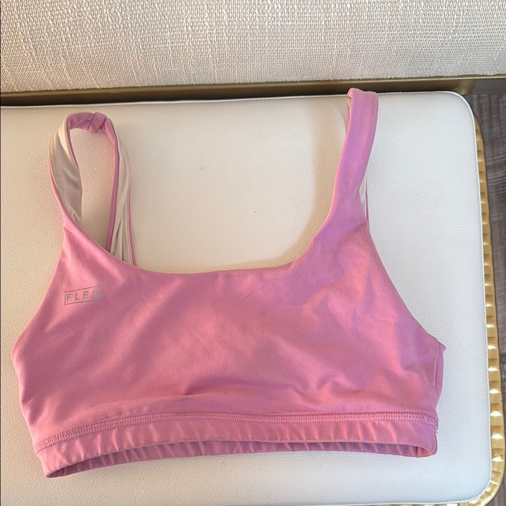 Fleo Light Pink Sports Bra